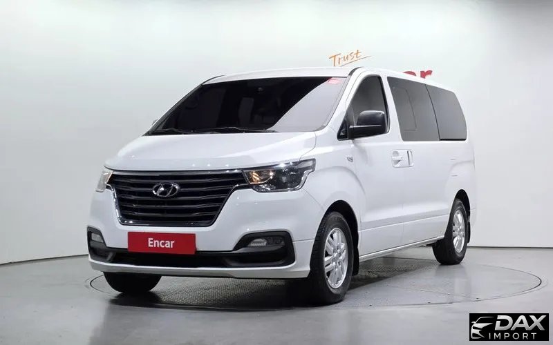 Hyundai Starex Van 5-Seater