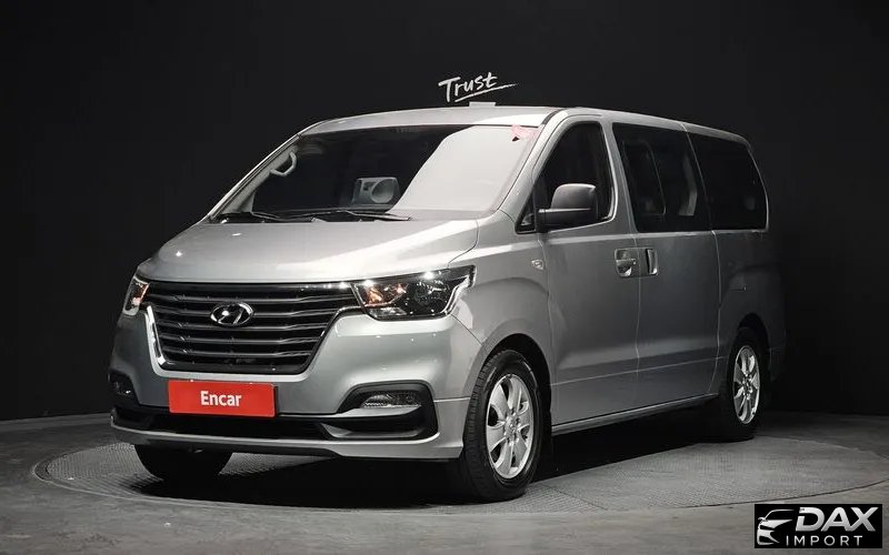 Hyundai Starex Wagon 12-Seater