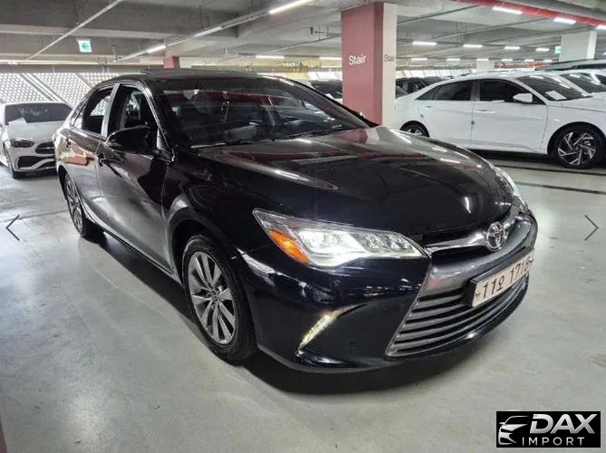 Toyota Camry 2.5 XLE