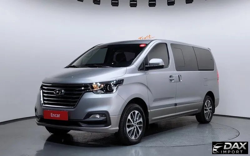 Hyundai Starex 4WD Urban 9-Seater