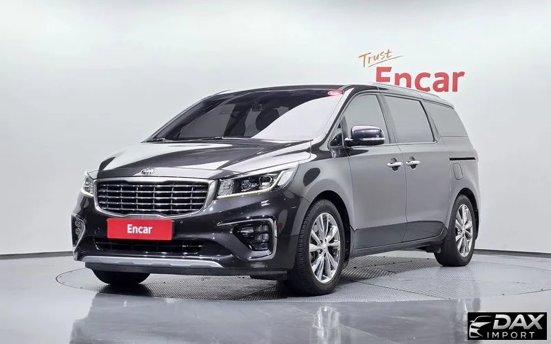 Kia Canival 9-Seater Luxury