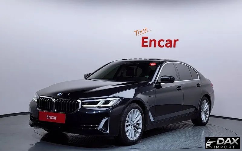 BMW 5-Series 530e Luxury