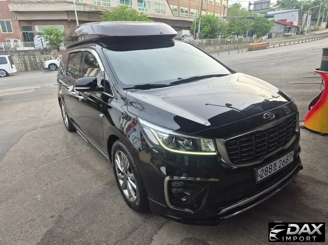 Kia Canival Gasoline 7-Seater Hi-Limousine (Special)
