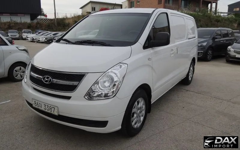 Hyundai Starex 3-Seater VAN
