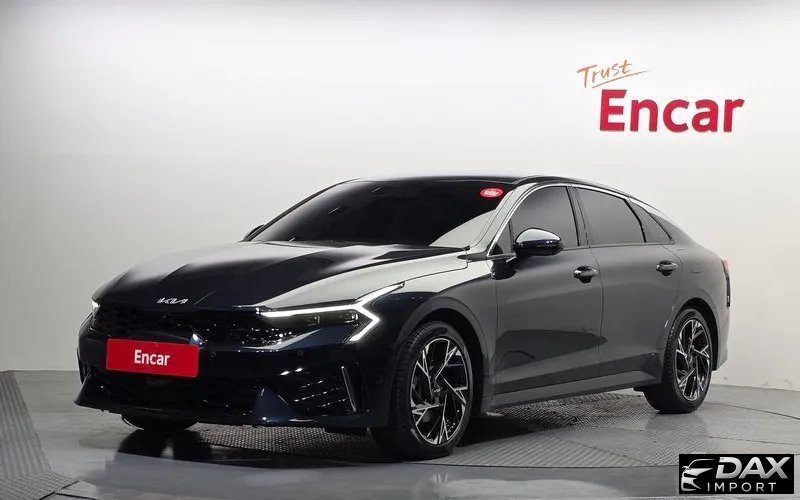 Kia K5 Signature