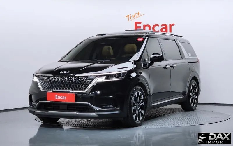 Kia Canival Gasoline 7-Seater Signature