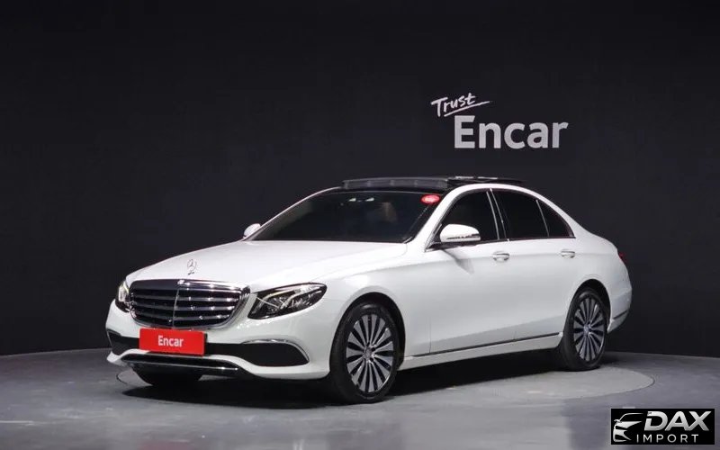 Mercedes-Benz E-Class E300 4MATIC Exclusive