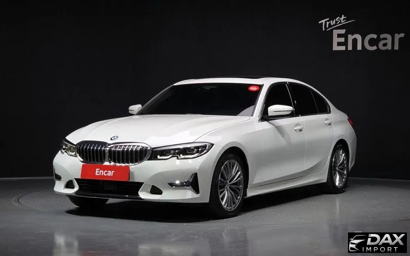 BMW 3-Series 320i Luxury