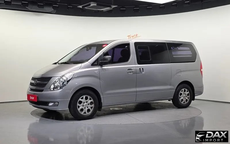Hyundai Starex 5-Seater VAN