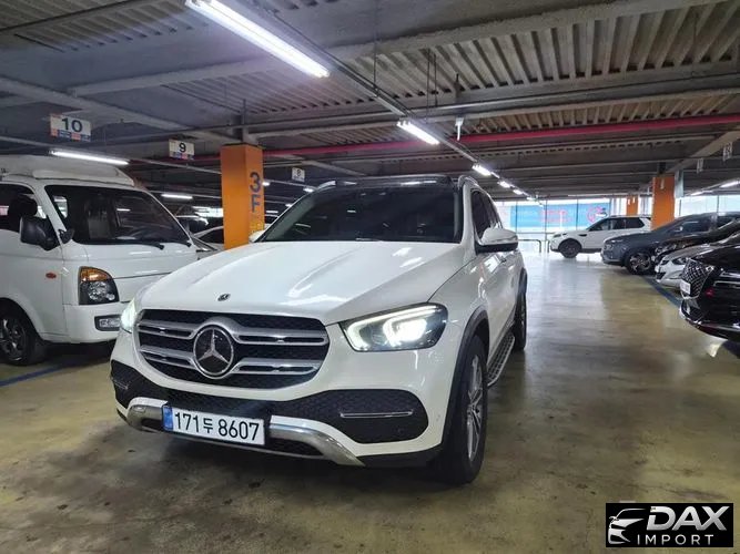 Mercedes-Benz GLE-Class GLE300d 4MATIC