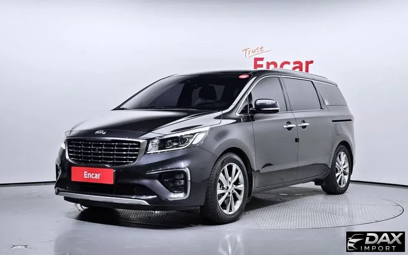 Kia Canival 7-Seater Limousine