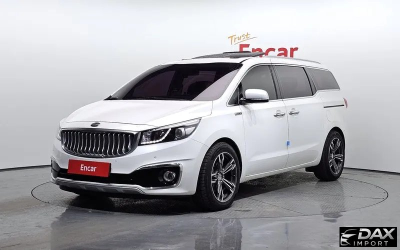 Kia Canival 7-seater Limousine