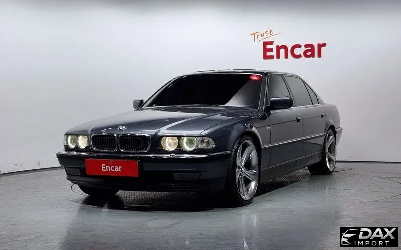 BMW 7-Series 728iL