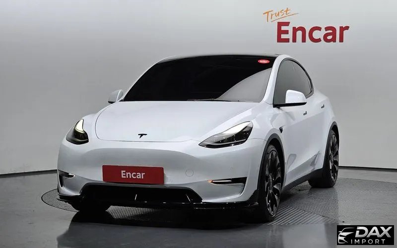 Tesla Model Y Performance AWD