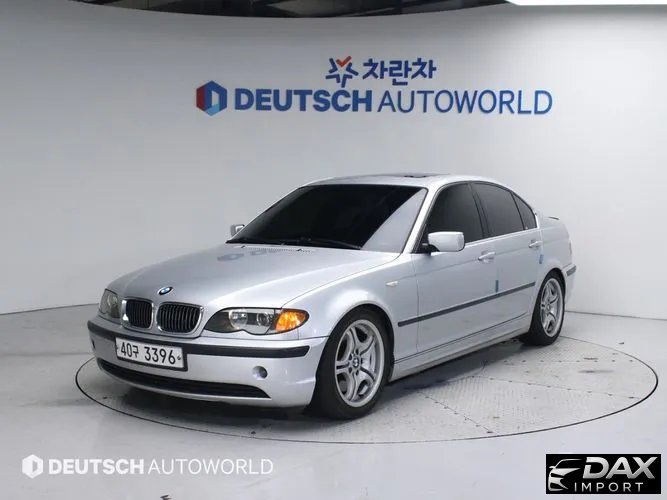 BMW 3-Series 320i Sedan