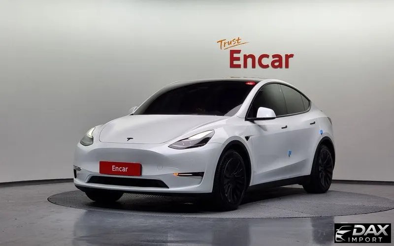 Tesla Model Y Long Range