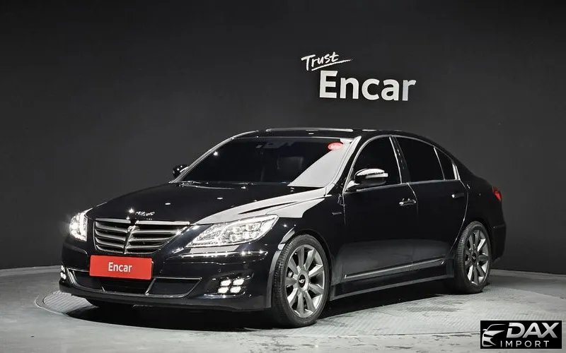 Hyundai Genesis PRADA GP500