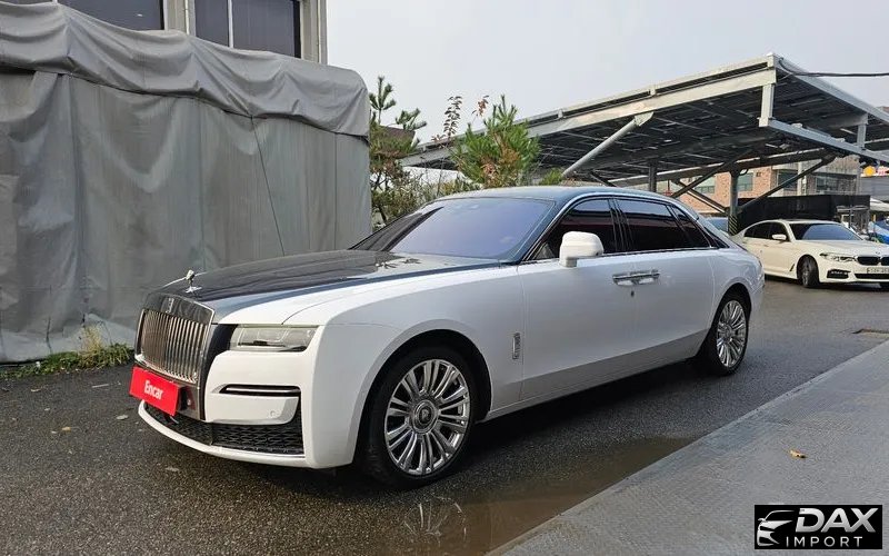 Rolls-Royce Ghost 6.7 EWB V12
