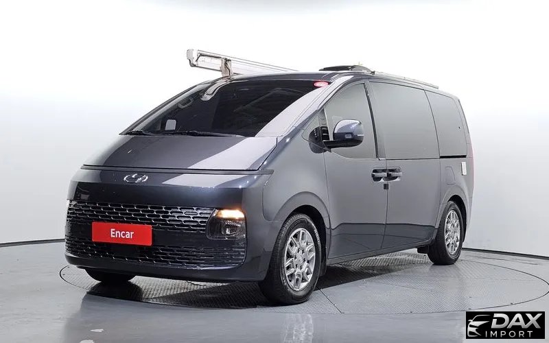 Hyundai Staria 2WD Camping Car