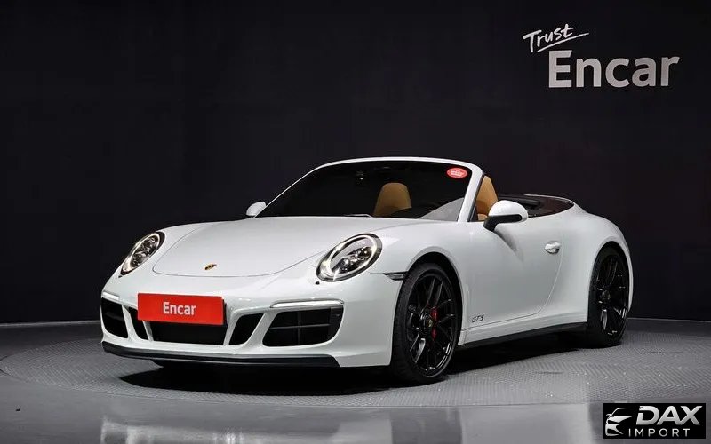 Porsche 911 Carrera 4 GTS Cabriolet