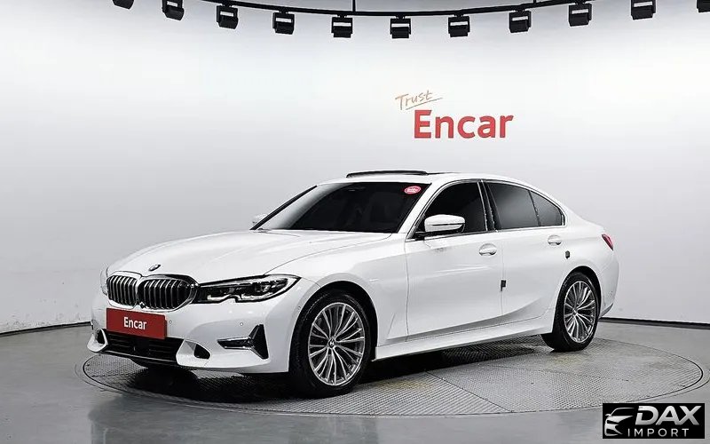 BMW 3-Series 320i Luxury