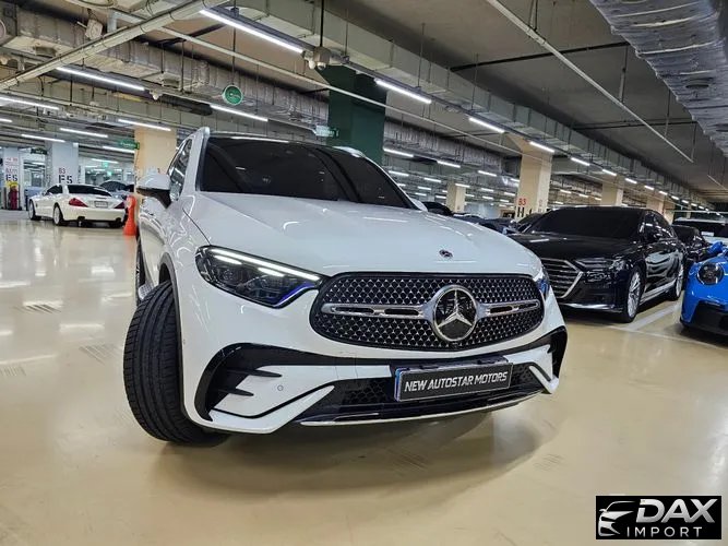 Mercedes-Benz GLC-Class GLC300 4MATIC AMG Line