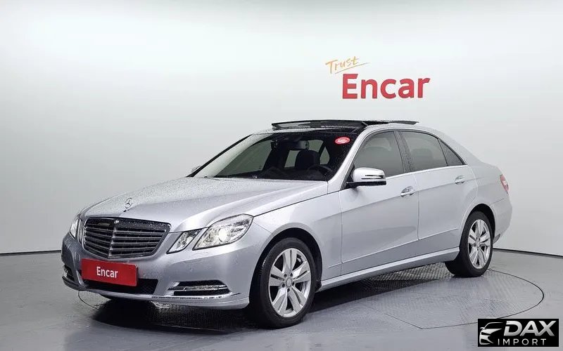 Mercedes-Benz E-Class E300 Elegance