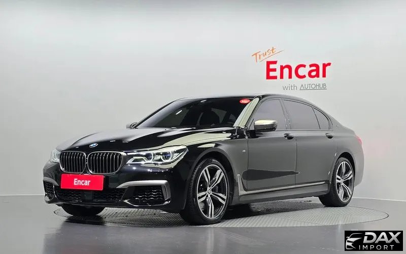 BMW 7-Series M760Li xDrive