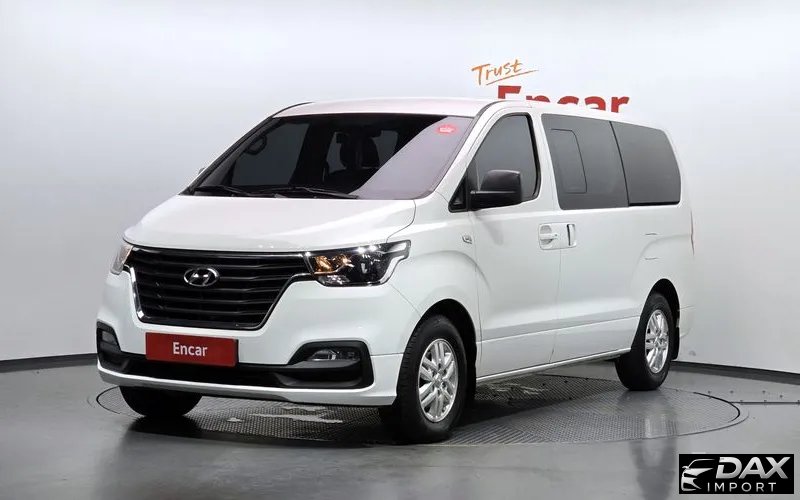 Hyundai Starex Van 5-Seater