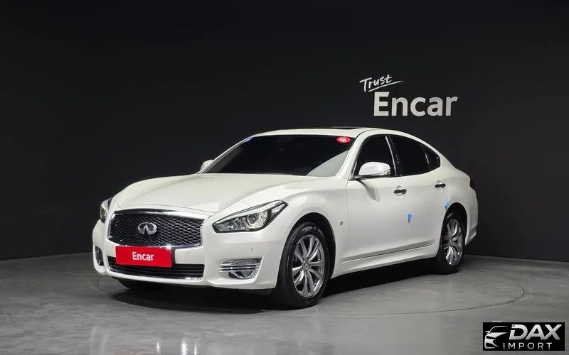 Infiniti Q70 3.7 AWD