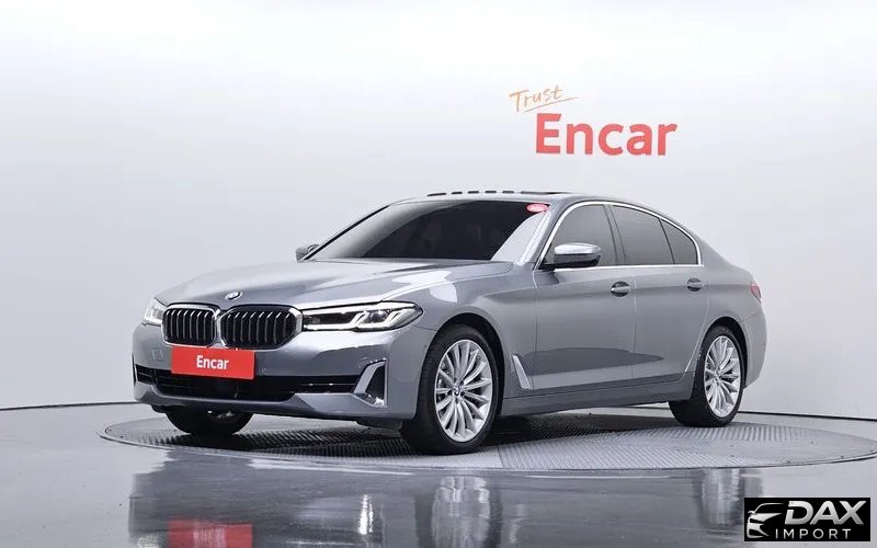BMW 5-Series 530i xDrive Luxury