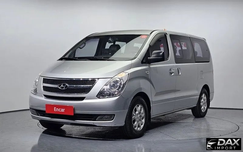 Hyundai Starex 12-Seater Wagon