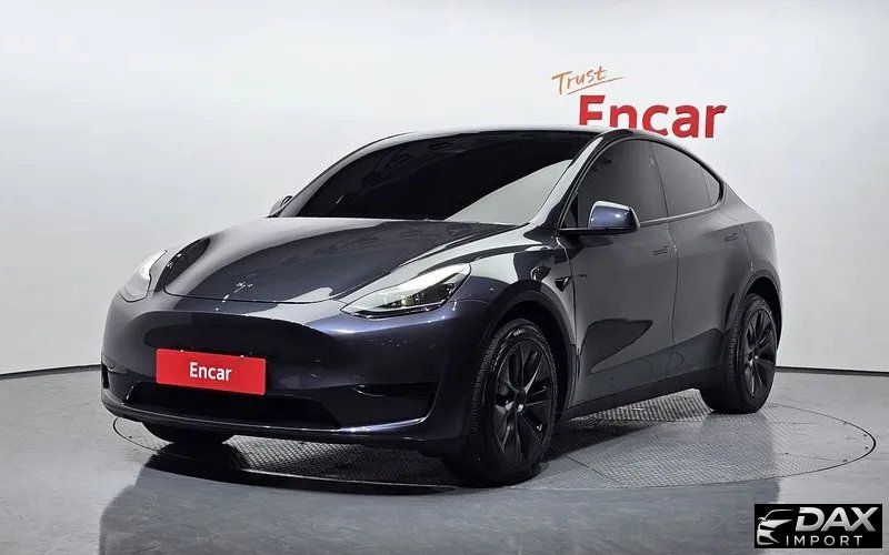 Tesla Model Y RWD