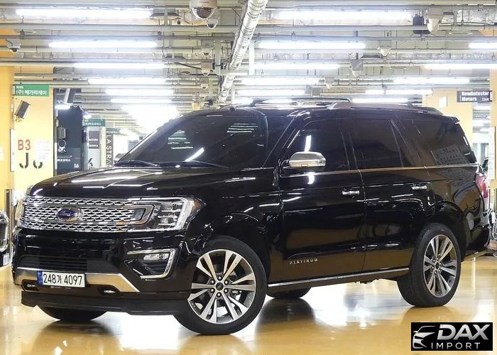 Ford Expedition Platinum 4WD