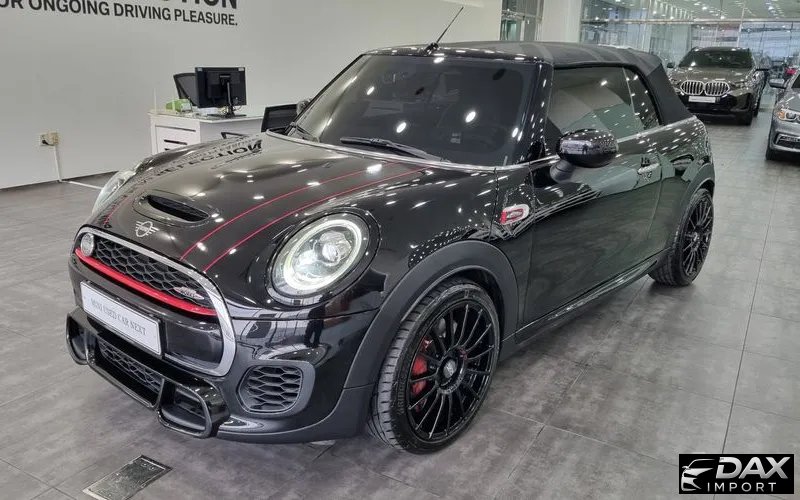 Mini Cooper Convertible JCW