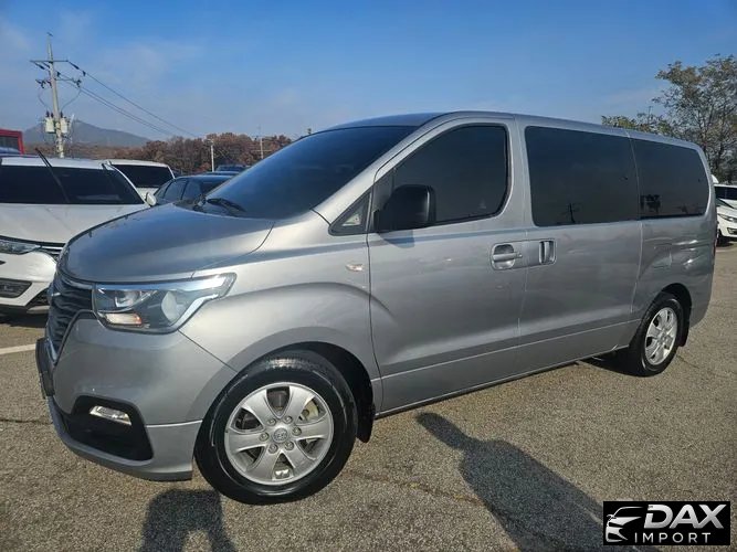 Hyundai Starex Wagon 12-Seater