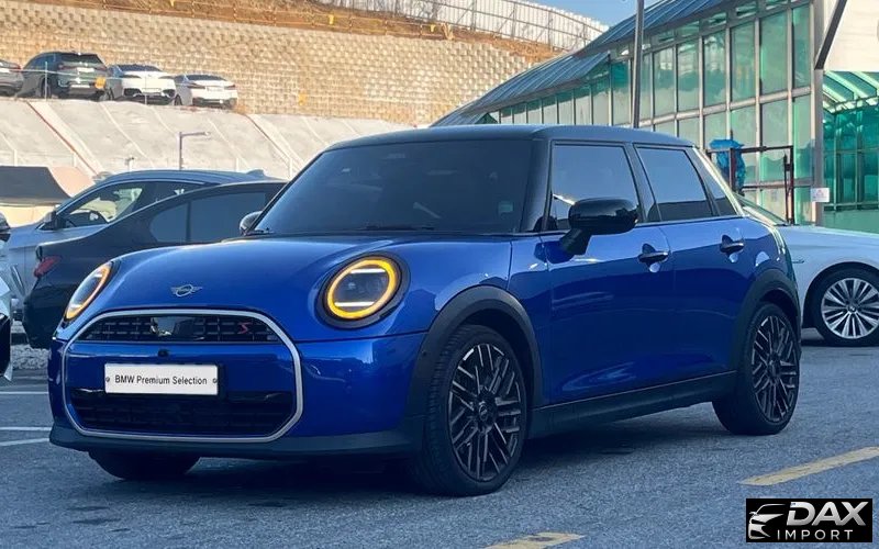 Mini Cooper 5 Door Favoured