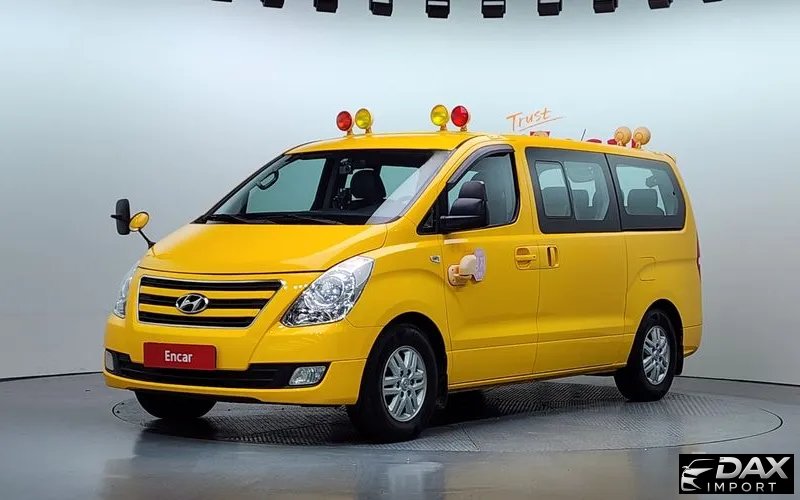 Hyundai Starex Guard car of children