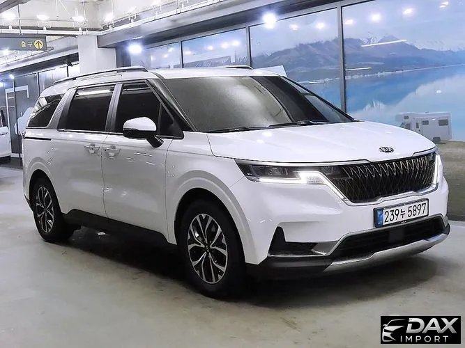 Kia Canival 9-Seater Prestige