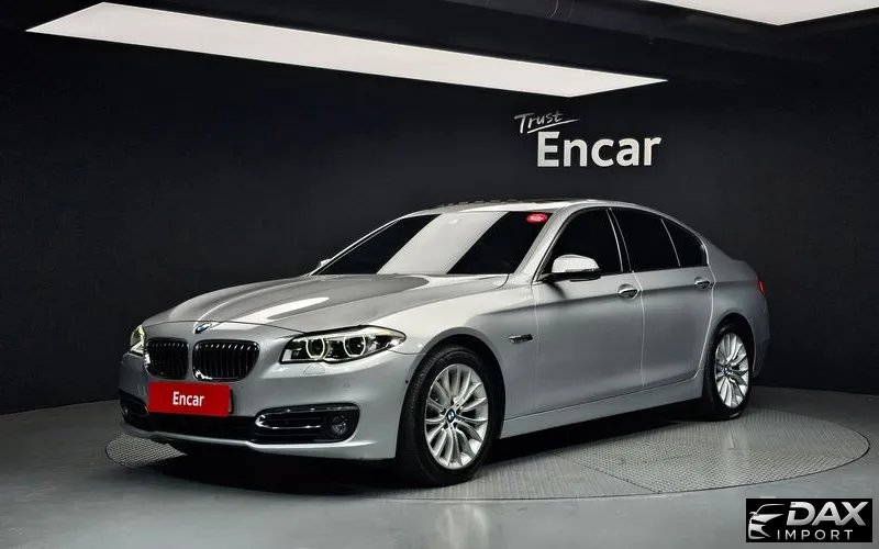 BMW 5-Series 528i Luxury