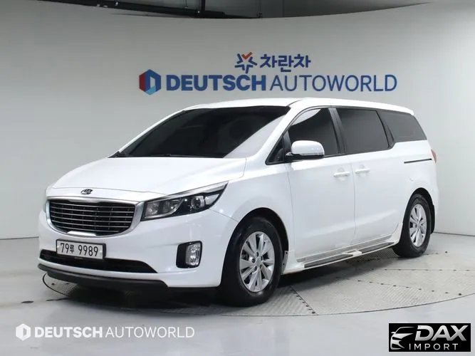 Kia Canival 11-seater Deluxe