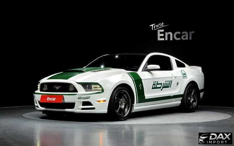 Ford Mustang Coupe
