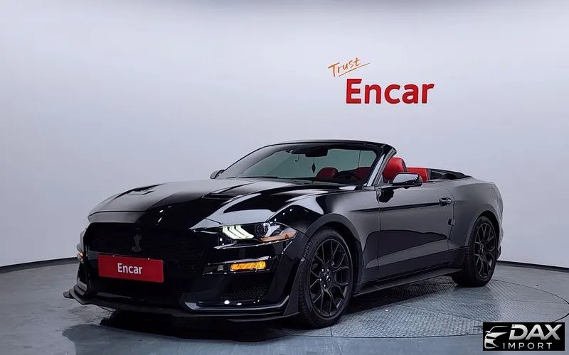 Ford Mustang Convertible