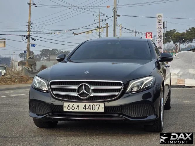 Mercedes-Benz E-Class E220d Avantgarde
