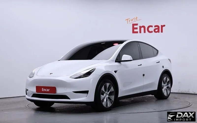 Tesla Model Y RWD