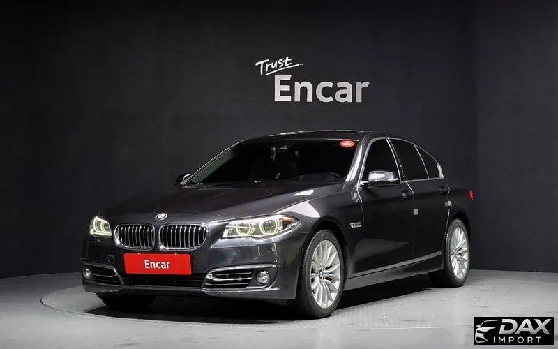 BMW 5-Series 528i xDrive Luxury