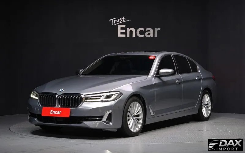 BMW 5-Series 520i Luxury