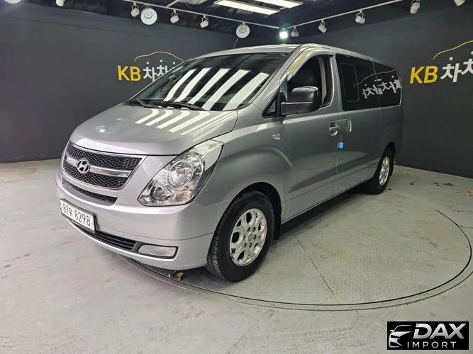 Hyundai Starex 5-Seater VAN