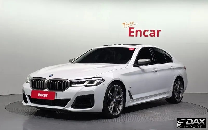 BMW 5-Series M550i xDrive