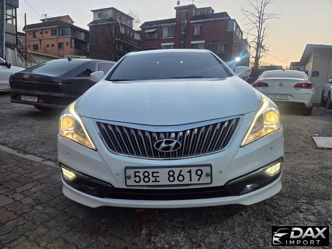 Hyundai Grandeur HG240 Modern Collection